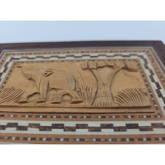 Trinket Box Elephant Tree Wooden Carved Inlaid 5" Box Trinket Box Lined - Picture 2 of 11